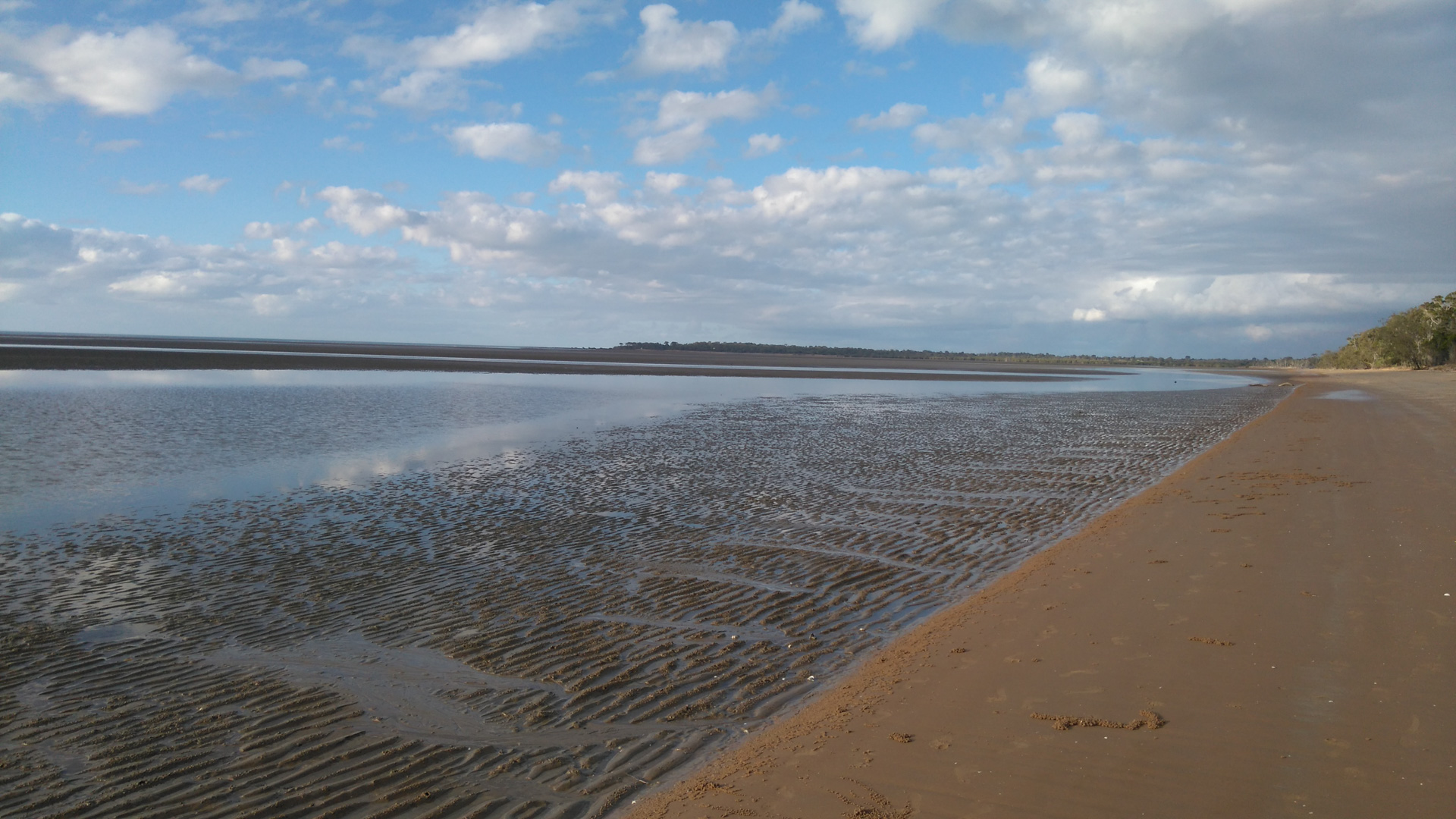 Dundowran Beach. Photo by Maria Zann