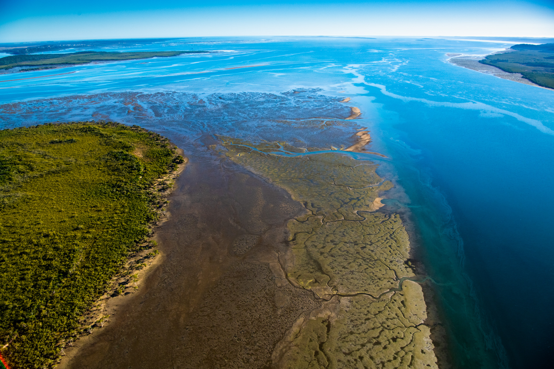 Tidal currents east between Walsh Island, Great Sandy Strait and K'gari. Photo by Gary Cranitch © Queensland Museum